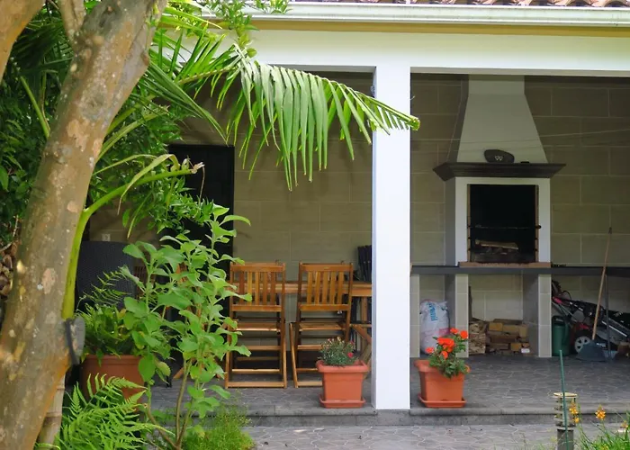 Casa Da Tia Luisa * Furnas (Azores)