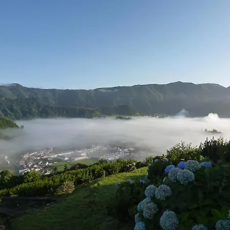 Casa Da Tia Luisa * Furnas (Azores)