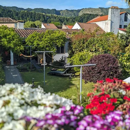 Casa Da Tia Luisa * Furnas (Azores)